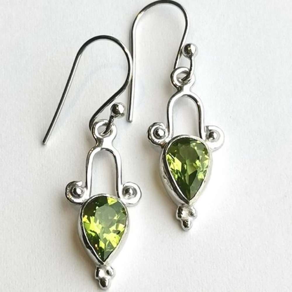 PERIDOT drop dangle earrings in Sterling Silver 🆕 - Picture 4 of 6
